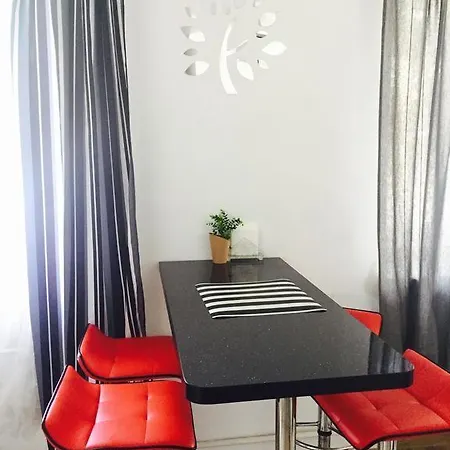 Orlovka Apartment *